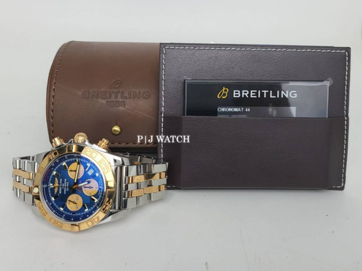 Breitling Chronomat 44 Men's Luxury Watch Ref.CB0110121C1C1-2