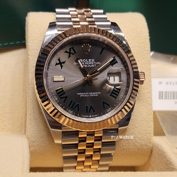 Rolex Datejust 41mm Green Roman Numeral Men's Watch Jubilee Bracelet Ref.126331