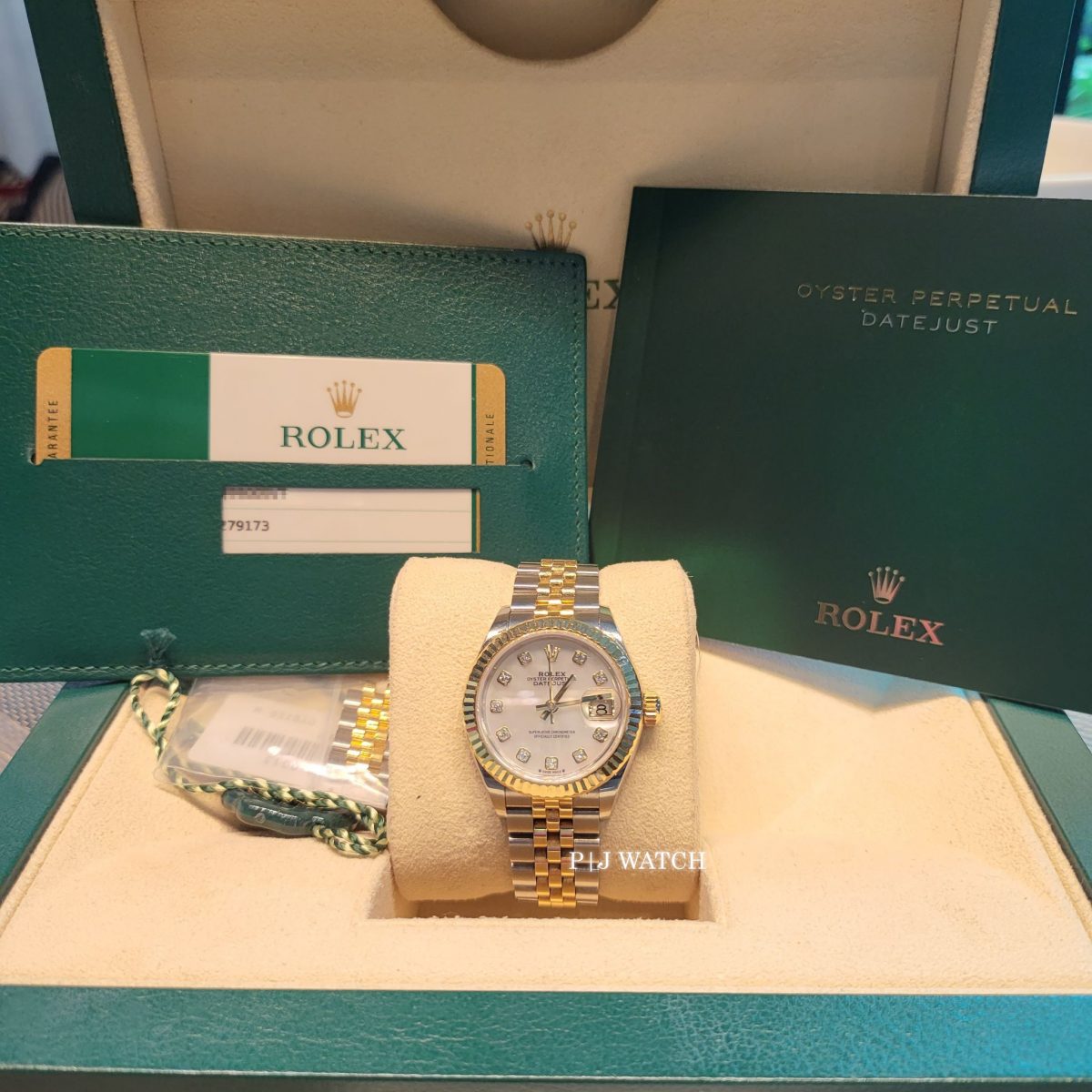 Rolex Lady-Datejust 28mm Mother of Pearl Diamond Dial Jubilee Bracelet Ref.279173-2