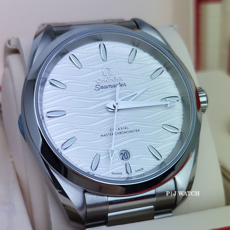 Omega Seamaster Aqua Terra 38mm Opaline Silver Dial with Wave Pattern Ref.220.10.38.20.02.003
