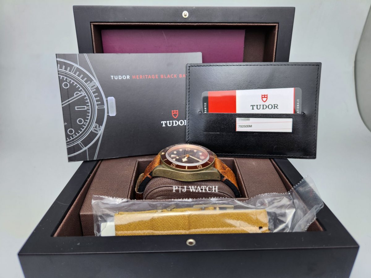 Tudor Heritage 43mm Black Bay Bronze Ref.M79250BM-0005-2