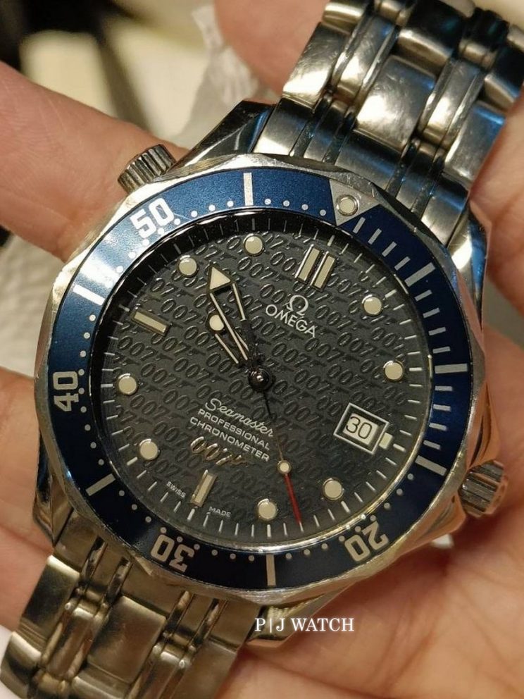 Omega Seamaster 007 Automatic Limited Edition Blue Dial Ref. 25378000