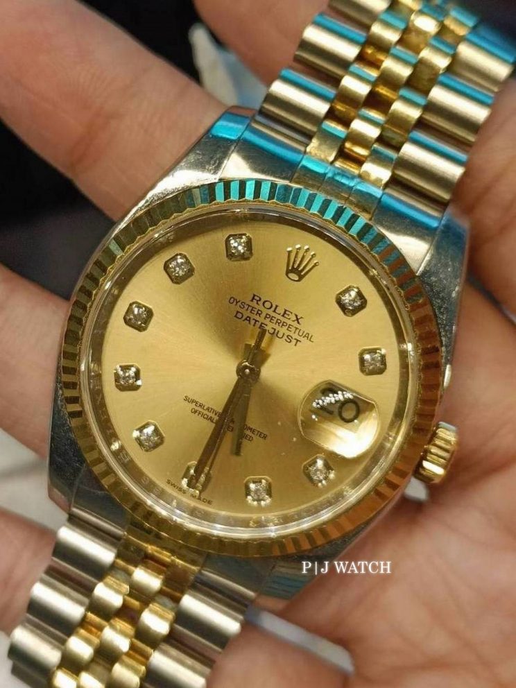 Rolex Datejust 36mm Champagne Diamond Dial Ref.116233