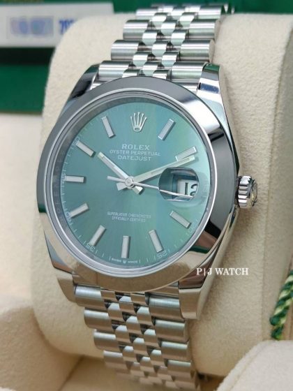 Rolex Datejust 41mm Oystersteel Green Dial Ref.126300