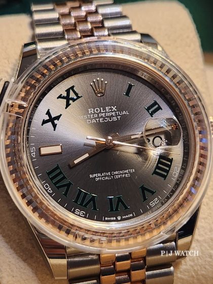 Rolex Datejust 41mm Green Roman Numeral Dial Jubilee Bracelet Ref.126331