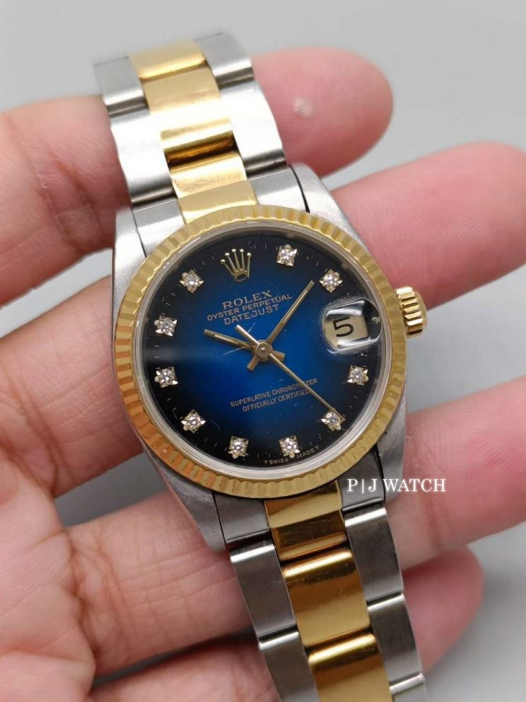Rolex Datejust 31mm Fluted Blue Diamond Vignette Dial Ref.68273