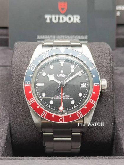 Tudor Heritage Black Bay GMT Ref.M79830RB