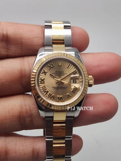 Rolex Lady-Datejust 26mm Solid 18K Gold Fluted Bezel Ref.179173