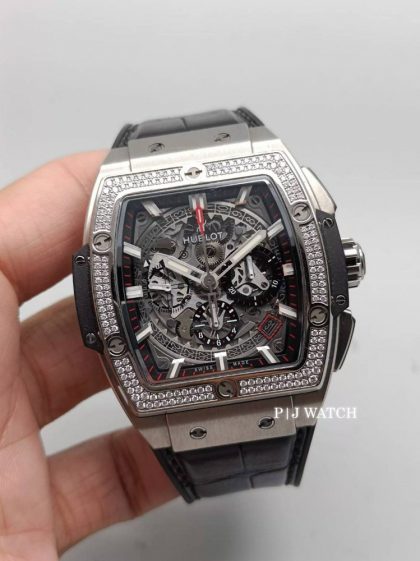 Hublot Spirit of Big Bang 45mm Titanium Diamonds Ref.601.NX.0173.LR.1104