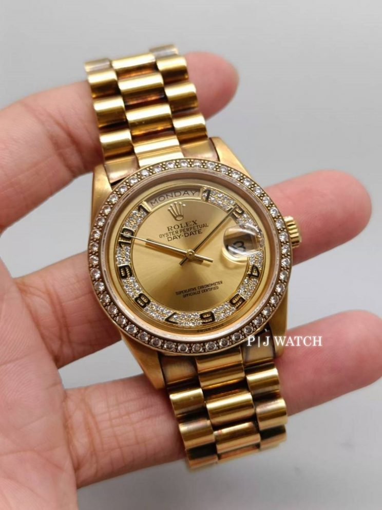 Rolex Day-Date 36mm Yellow Gold 18k Champagne Arabic Numerals Dial Ref.18238