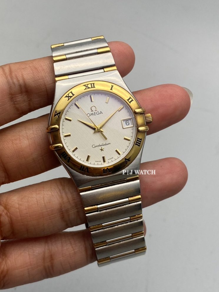Omega Constellation 34mm Steel&Gold Quartz Watch Ref.1552-682