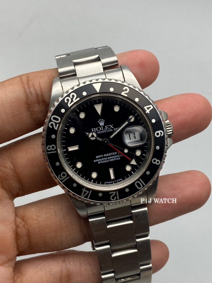Rolex GMT-Master II Black Dial Black Bezel Ref.16710