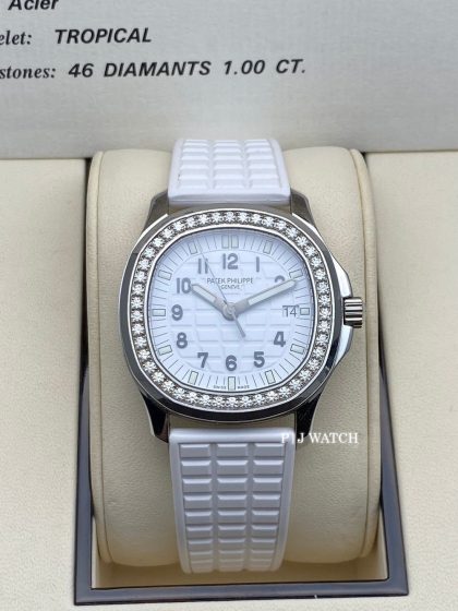 Patek Philippe Aquanaut White Dial Ref.5067A-011
