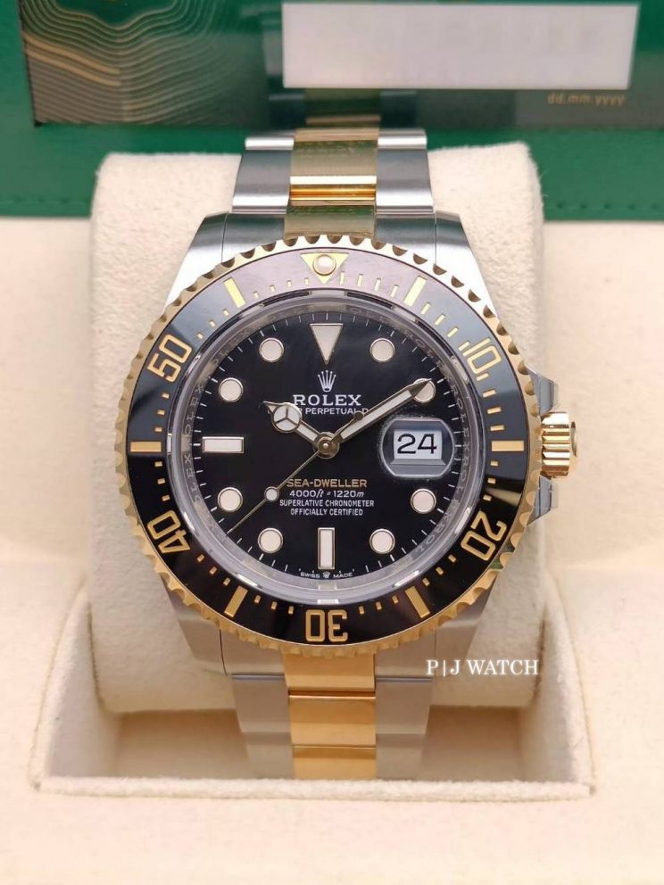 Rolex Sea-Dweller Yellow Gold & Oystersteel Men's Watch Ref.126603