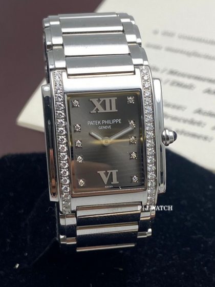 Patek Philippe Twenty-4 Grey Dial Quartz Watch Ref.4910/10A-010