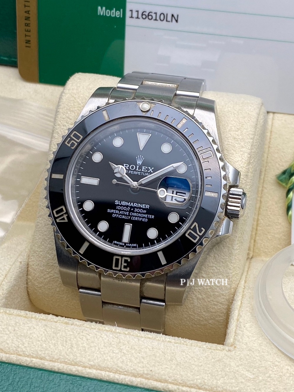 Rolex Submariner Date Oystersteel Black Dial Men's Watch Ref.116610LN