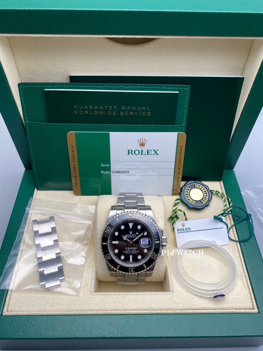 Rolex Submariner Date Oystersteel Black Dial Men's Watch Ref.116610LN