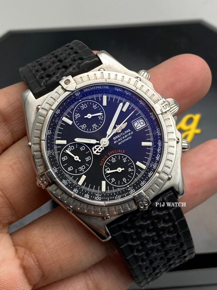 Breitling Chronomat Blackbird Serie Speciale Ref.A13350