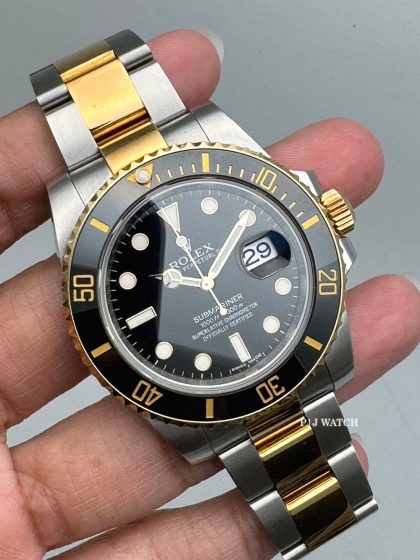 Rolex Submariner Date Oystersteel & Yellow Gold Men's Watch Ref.116613LN