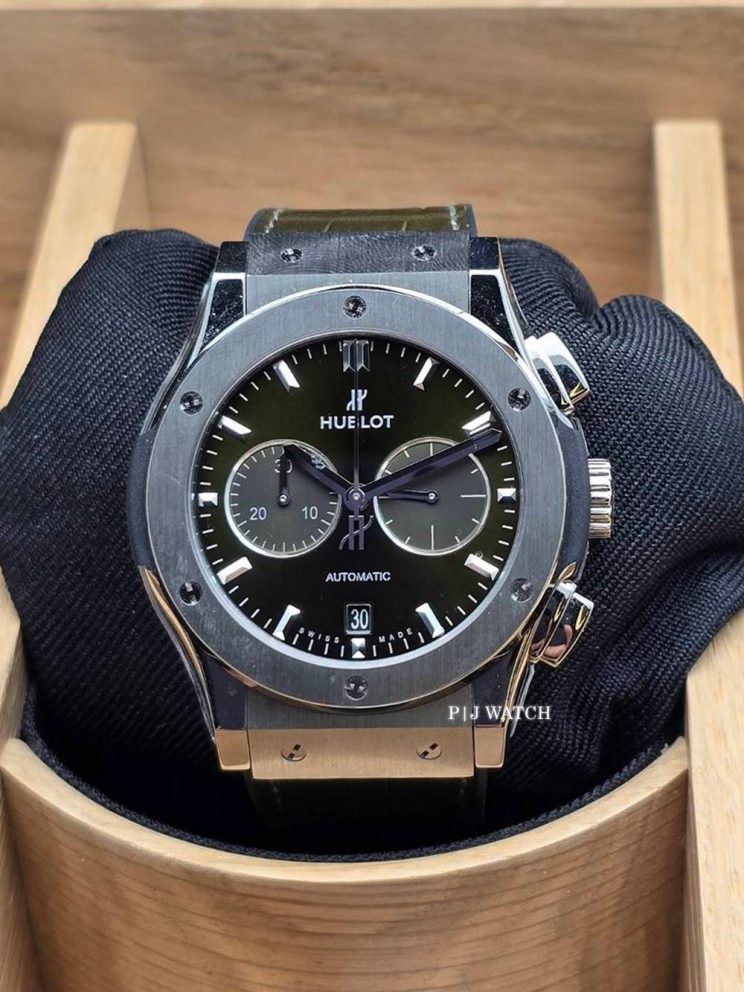 Hublot Classic Fusion Chronograph Titanium Green Dial Automatic Ref.541.NX.8970.LR