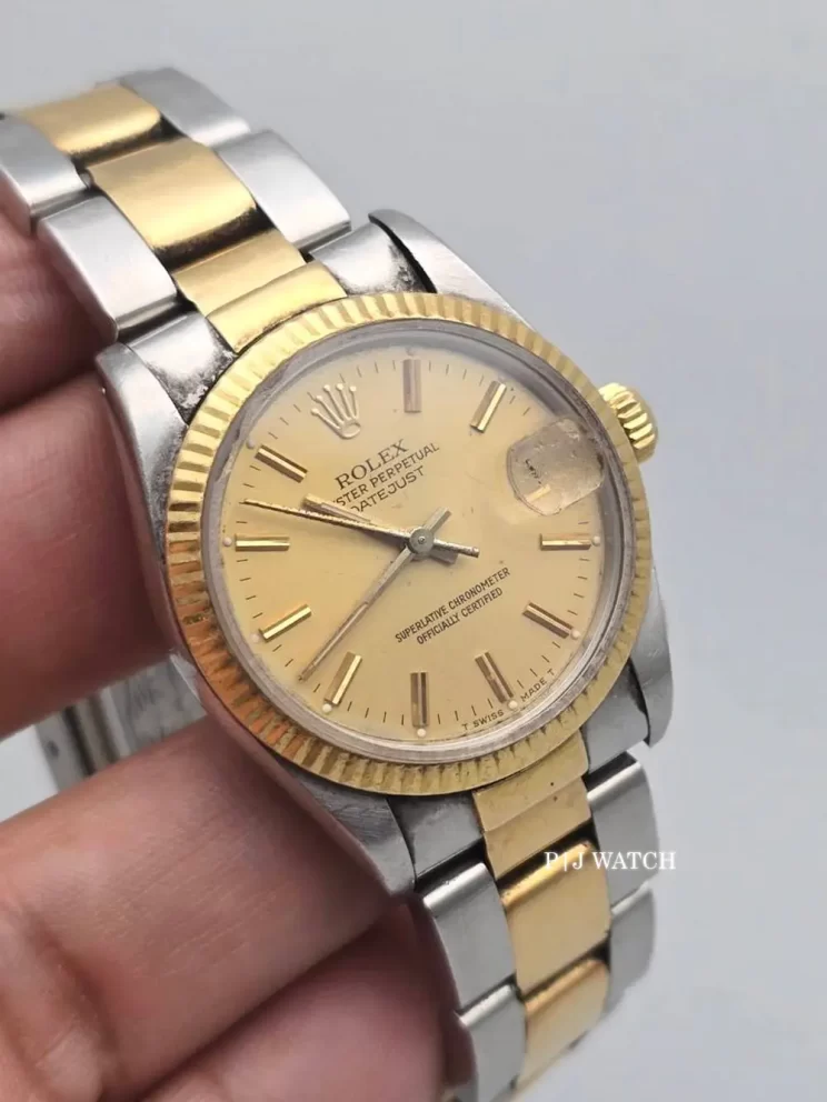 Rolex Datejust 31mm Oyster Bracelet Two Tone Champagne Dial Ref.68273