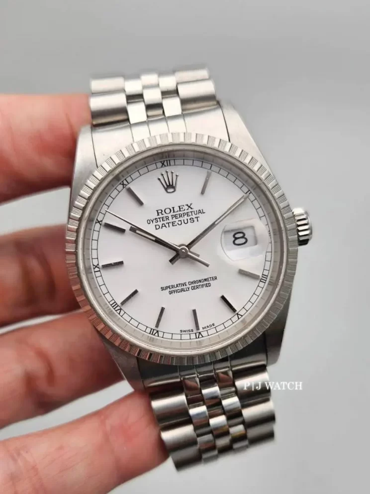 Rolex Datejust 36mm Steel White Dial Ref.16220