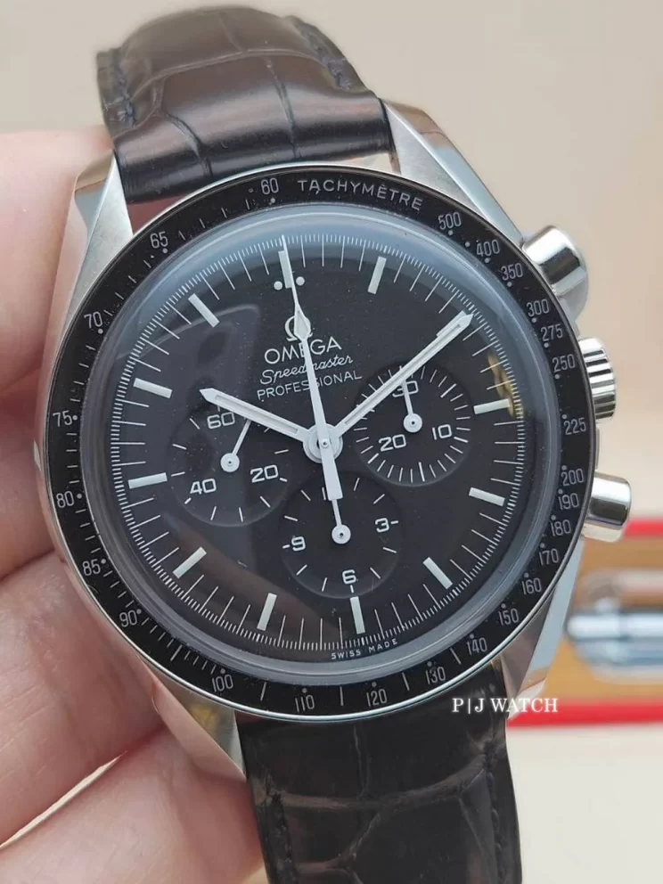 OMEGA Speedmaster Professional Moonwatch 42mm Ref.311.33.42.30.01.001
