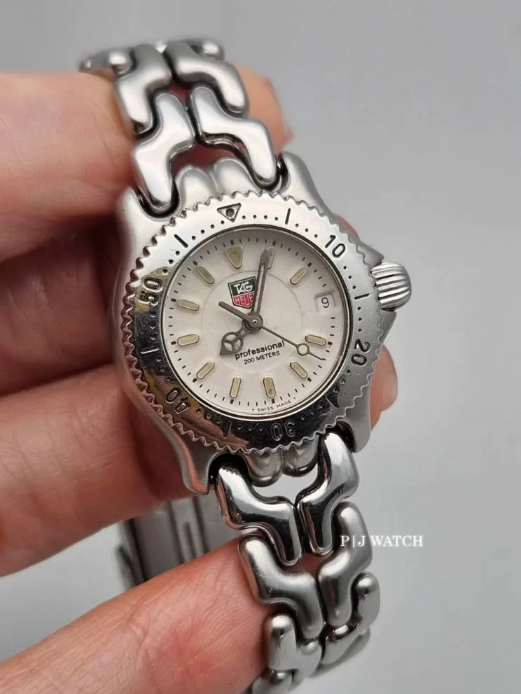 TAG Heuer Professional 200M White Dial Steel Women's Watch Ref.WG1412-0