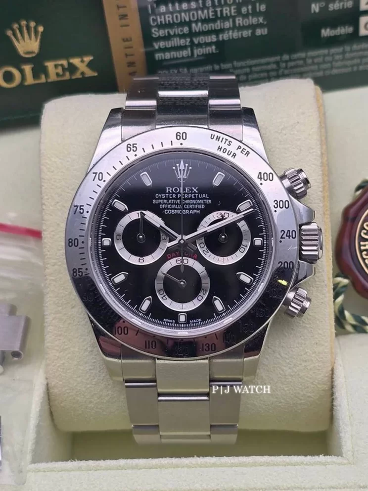Rolex Cosmograph Daytona Steel Bezel Black Dial Men's Watch Ref.116520