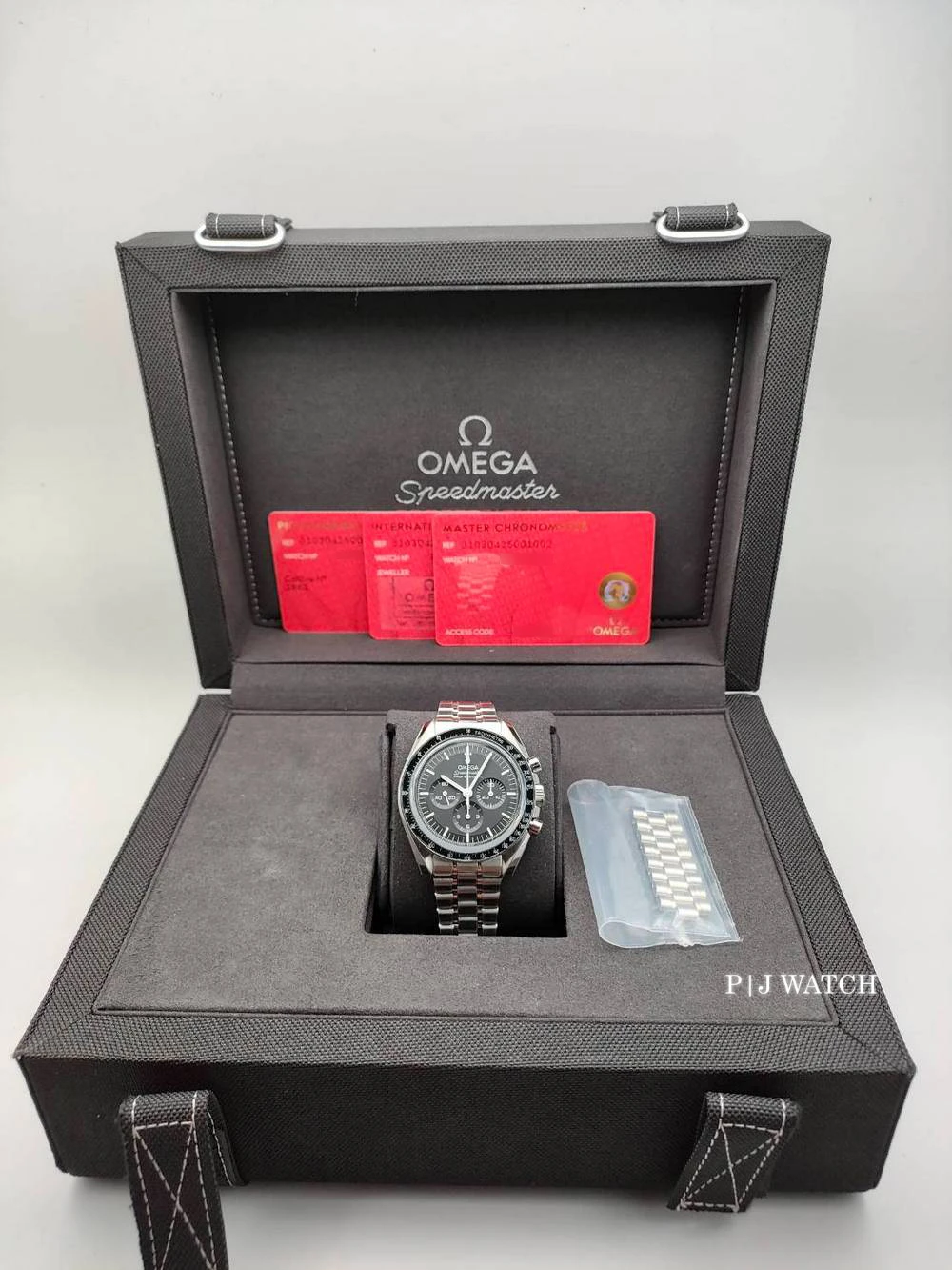 OMEGA Speedmaster Professional Moonwatch Ref.310.30.42.50.01.002