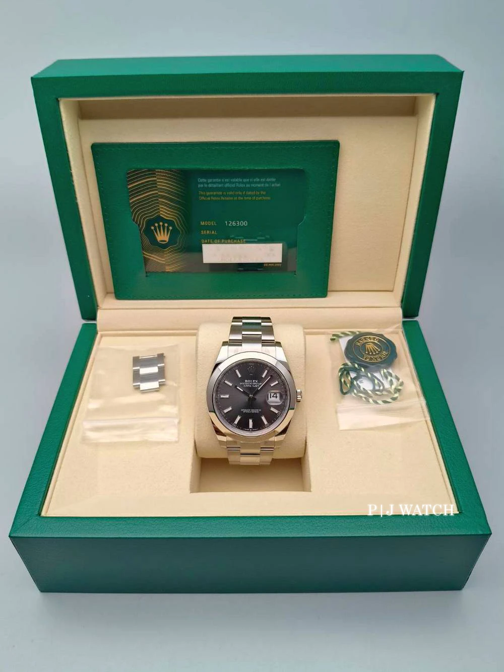 Rolex Datejust 41mm Black Dial Steel Men's Watch Ref.126300