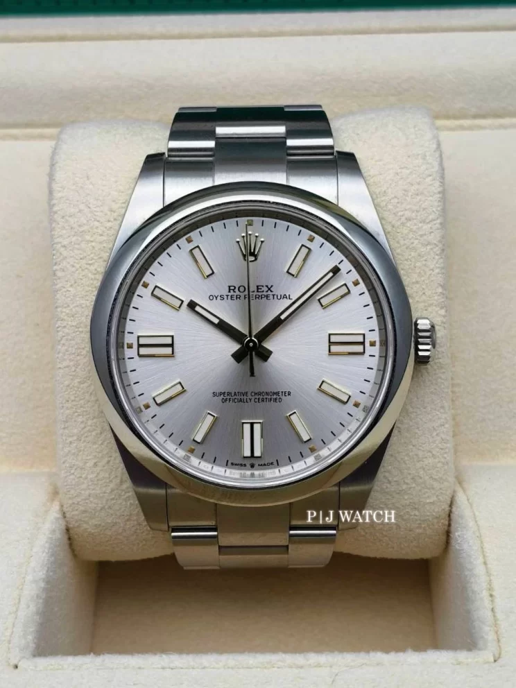 Rolex Oyster Perpetual 41mm Silver Dial Men's Watch Ref.124300