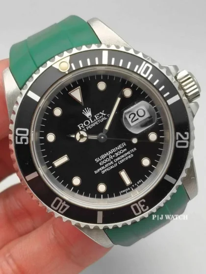 Rolex Submariner Date 40mm Black Dial Ref.16610