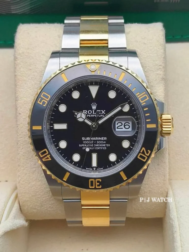 Rolex Submariner Date Two-Tone Oyster Bracelet Black Dial Ref.126613LN