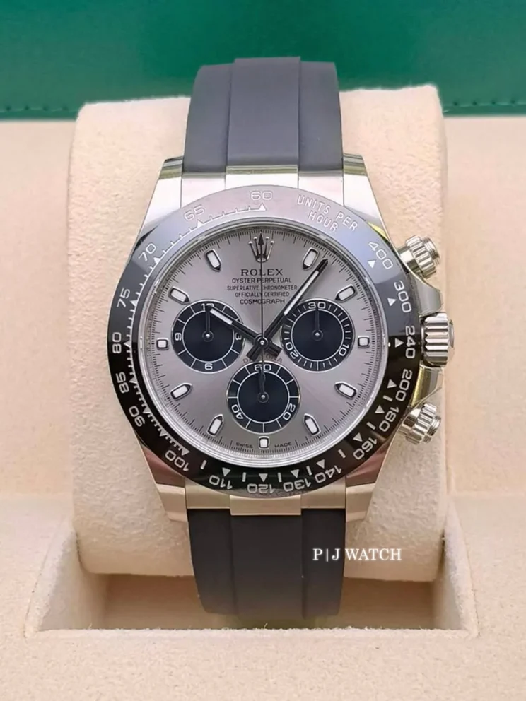Rolex Cosmograph Daytona White Gold Case Steel Dial Black Sub Dial Ref.116519LN