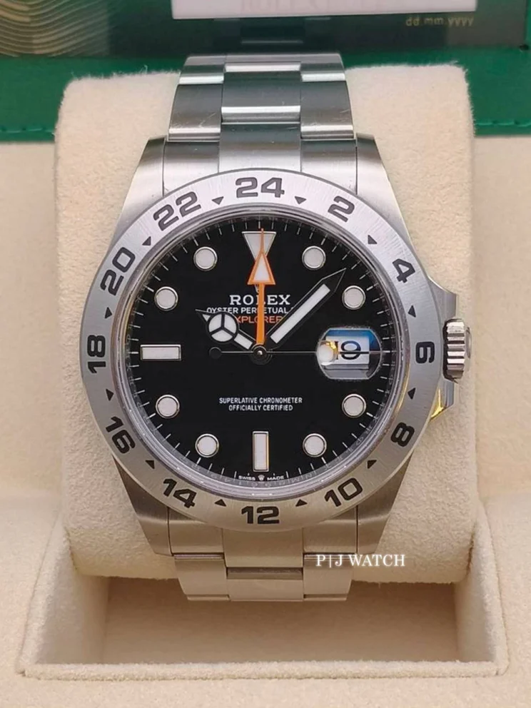 Rolex Explorer II 42mm Black Dial Oystersteel Ref.M226570