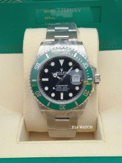 Rolex Submariner Date Starbucks Oystersteel 41mm Green Bezel Ref.126610LV