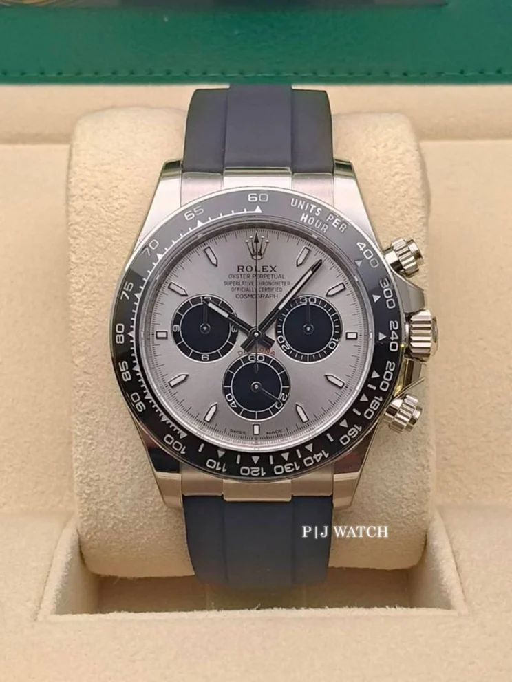 Rolex Cosmograph Daytona White Gold Oysterflex Ref.126519LN