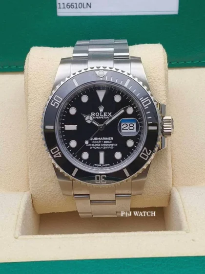 Rolex Submariner Date Black Dial Oystersteel Ref.116610LN