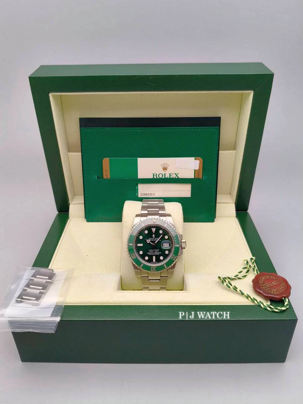 Rolex Submariner Date Hulk Green Dial & Bezel Ref.116610LV