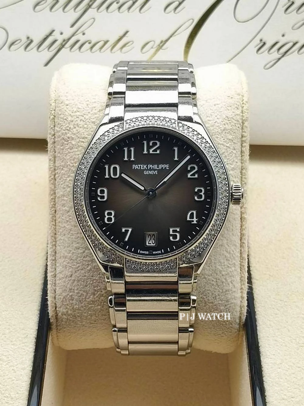 Patek Philippe Twenty~4 Automatic Grey Dial Ref.7300/1200A-010