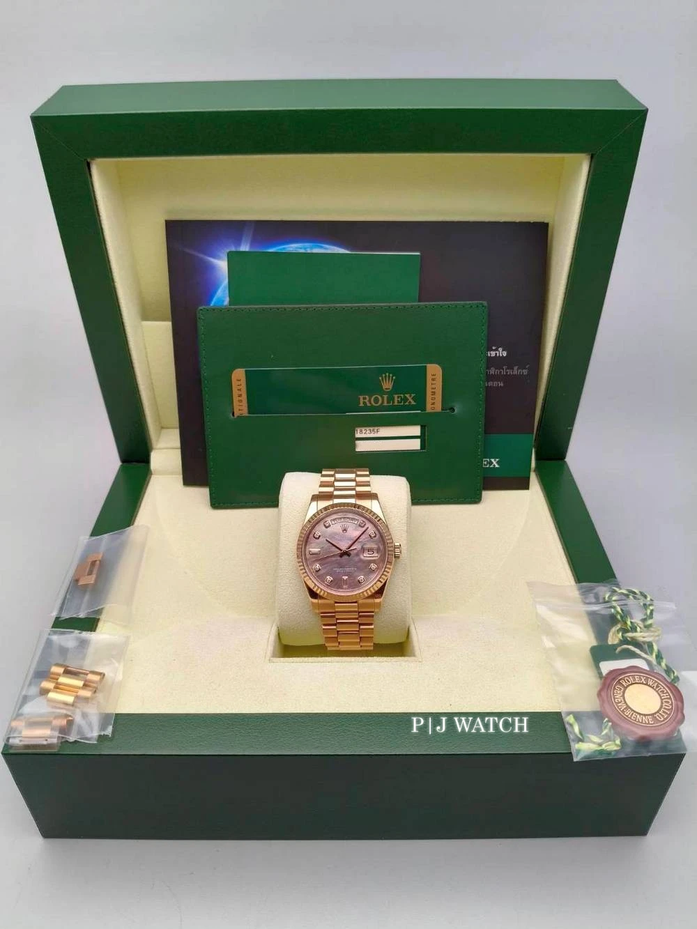 Rolex Day-Date 36mm Everose Gold Mother of Pearl Black Diamond Dial Ref.118235