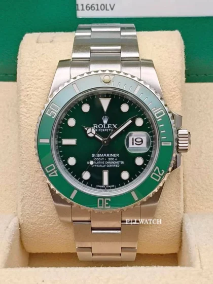 Rolex Submariner Date Hulk 40mm Oystersteel Green Dial Green Bezel Ref.116610LV