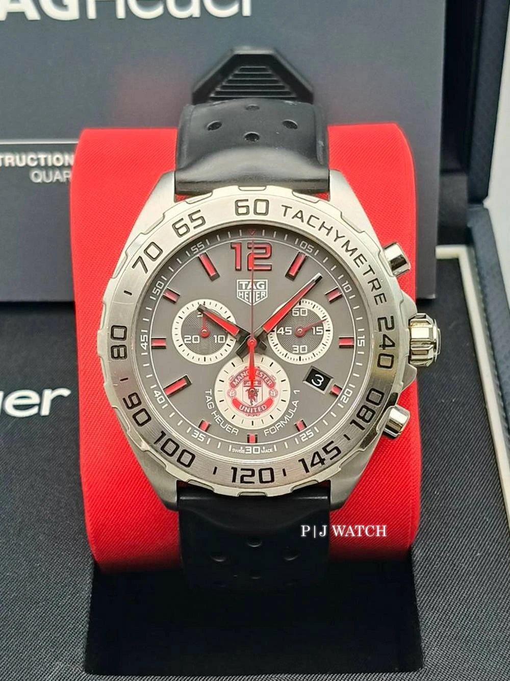TAG Heuer Formula 1 43mm Silver Manchester United Edition Quartz Chronograph Ref.CAZ101M.FT8024